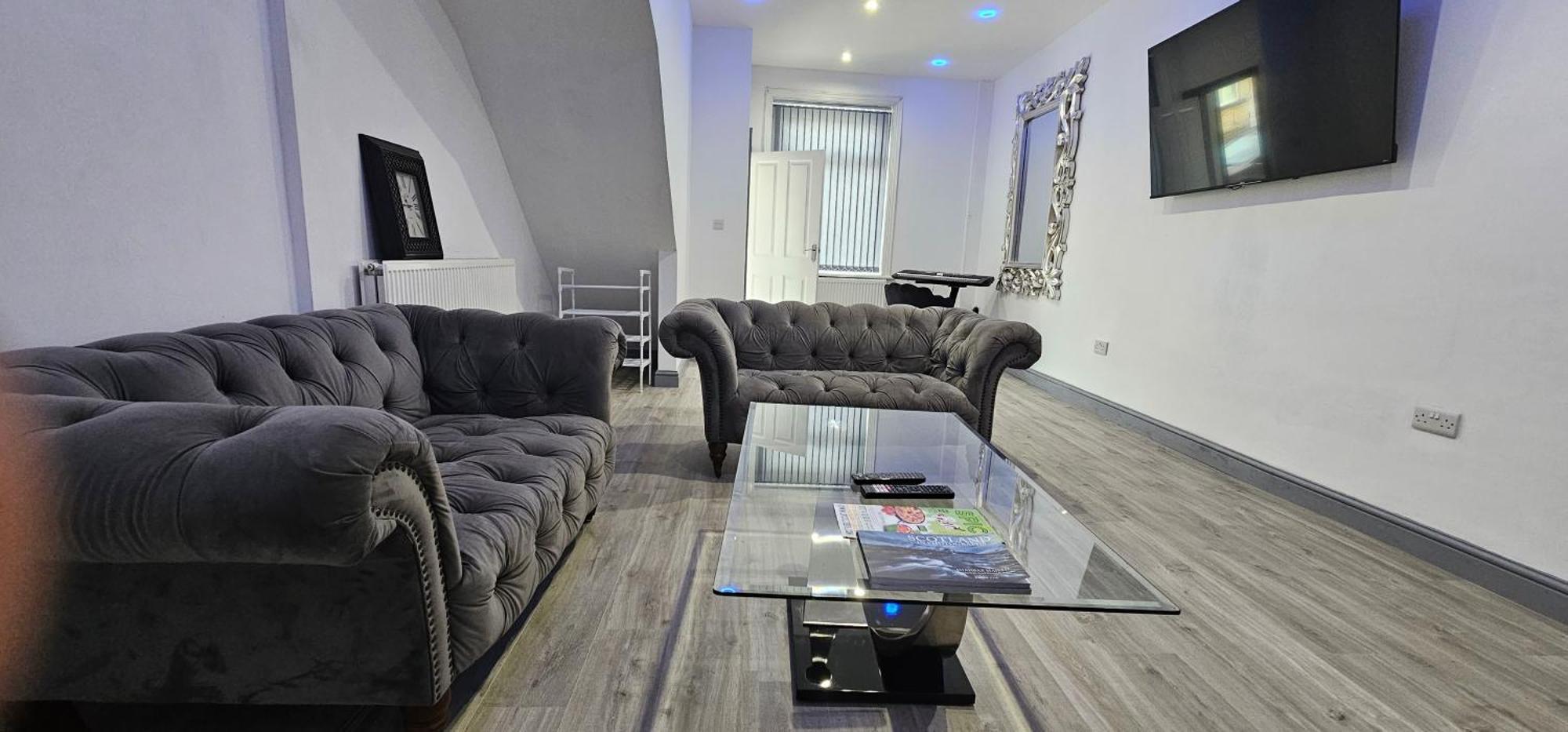 Luxury Four Bedroom House Bradford  Eksteriør bilde